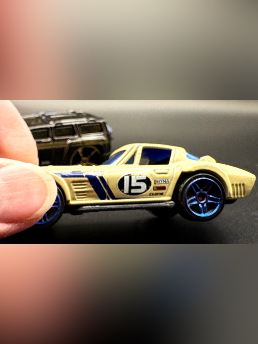 Toy Cars - Picture 2 of 13